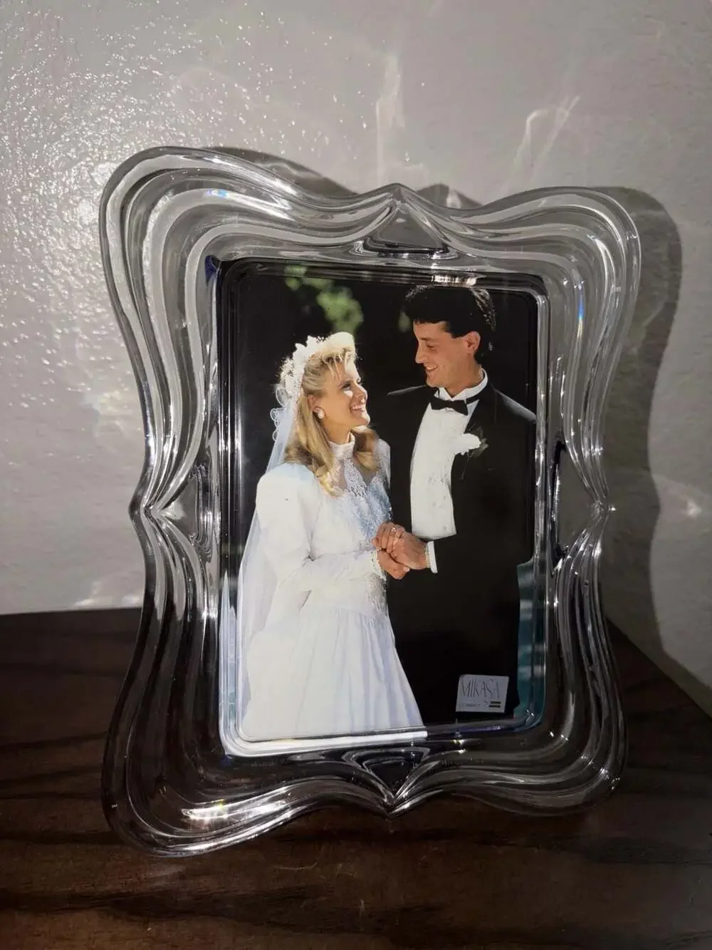 Mikasa Crystal Picture Frame with Wavy Border
